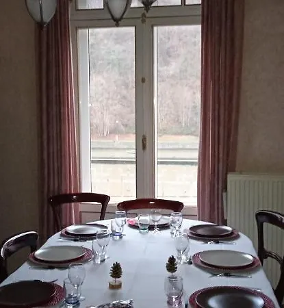 Echappee Mosane 10 Personnes Max Apartamento *