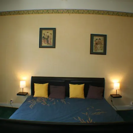 Echappee Mosane 10 Personnes Max Apartament