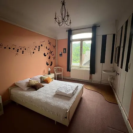 Apartament Echappee Mosane 10 Personnes Max *