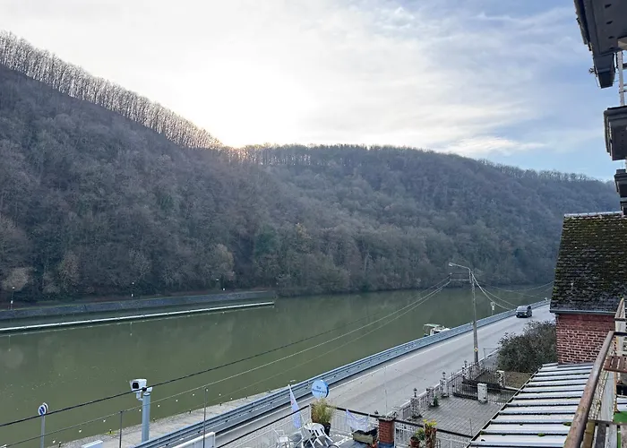 شقة Echappee Mosane 10 Personnes Max